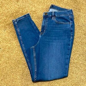 Calvin Klein skinny jeans 👖 size 14